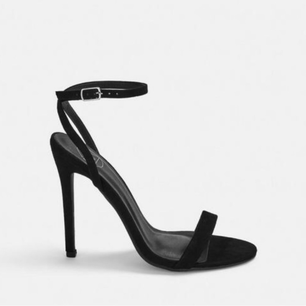 Barely There Black Heels - Size 5